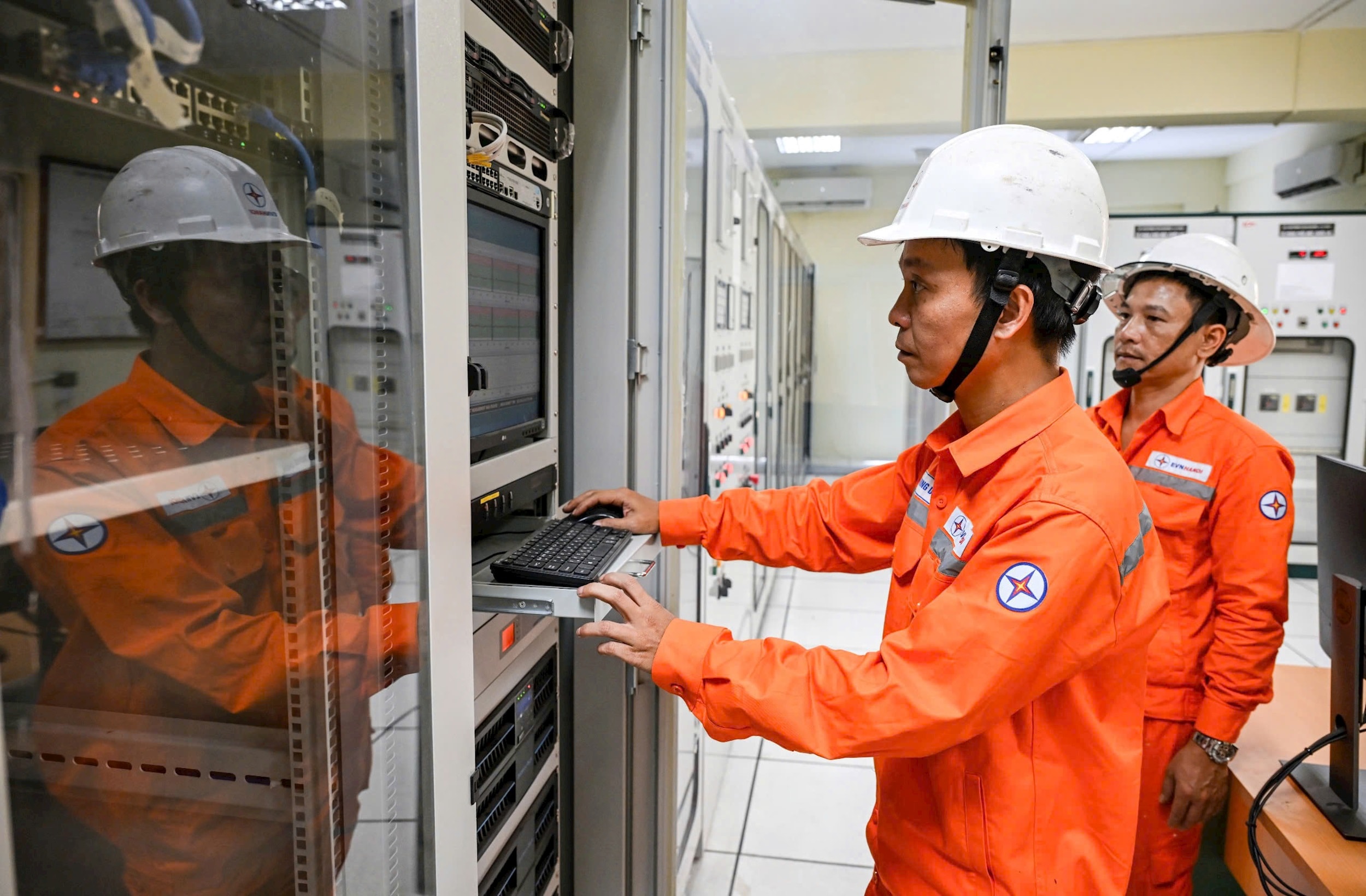 EVN lý giải về 152.000 tỷ đồng tiền gửi ngân hàng
